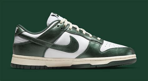 nike dunks retro green